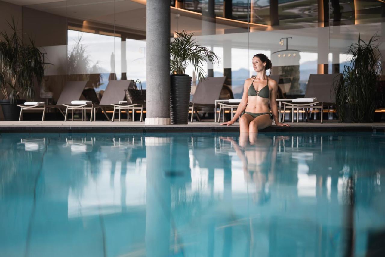 Hotel Torgglhof Caldaro Eksteriør bilde