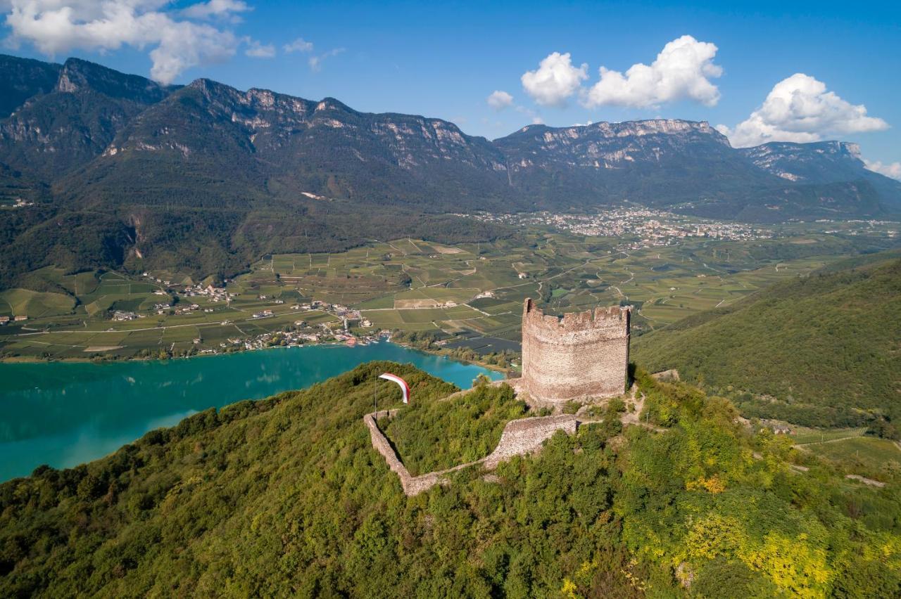 Hotel Torgglhof Caldaro Eksteriør bilde