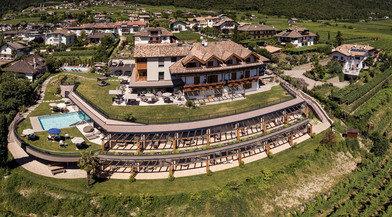 Hotel Torgglhof Caldaro Eksteriør bilde